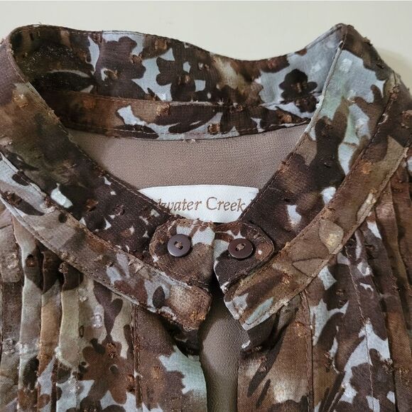 Coldwater Creek Women's Pintuck Brown Floral Blouse - Picture 8 of 15